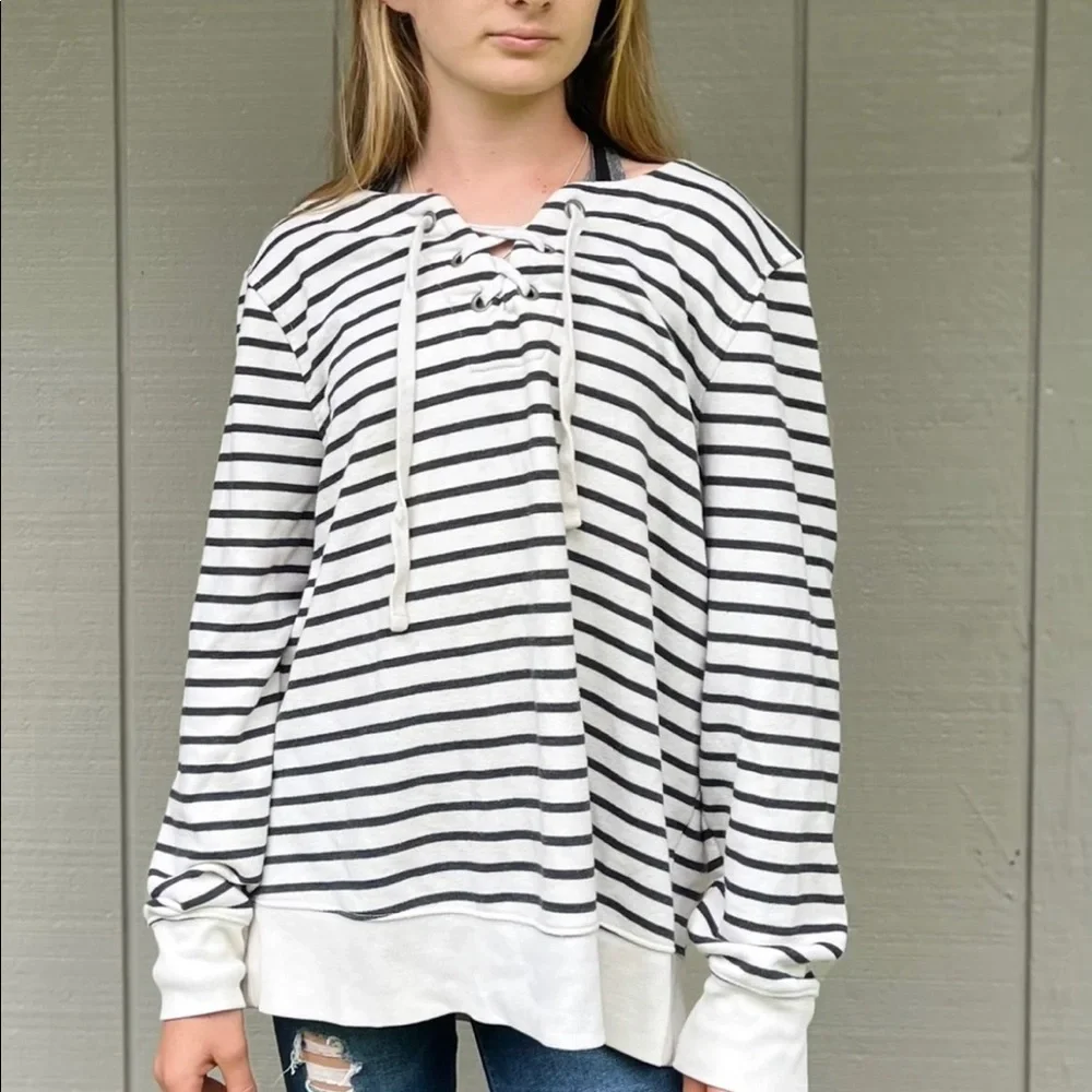 Old navy sweater - Picture 1 of 1